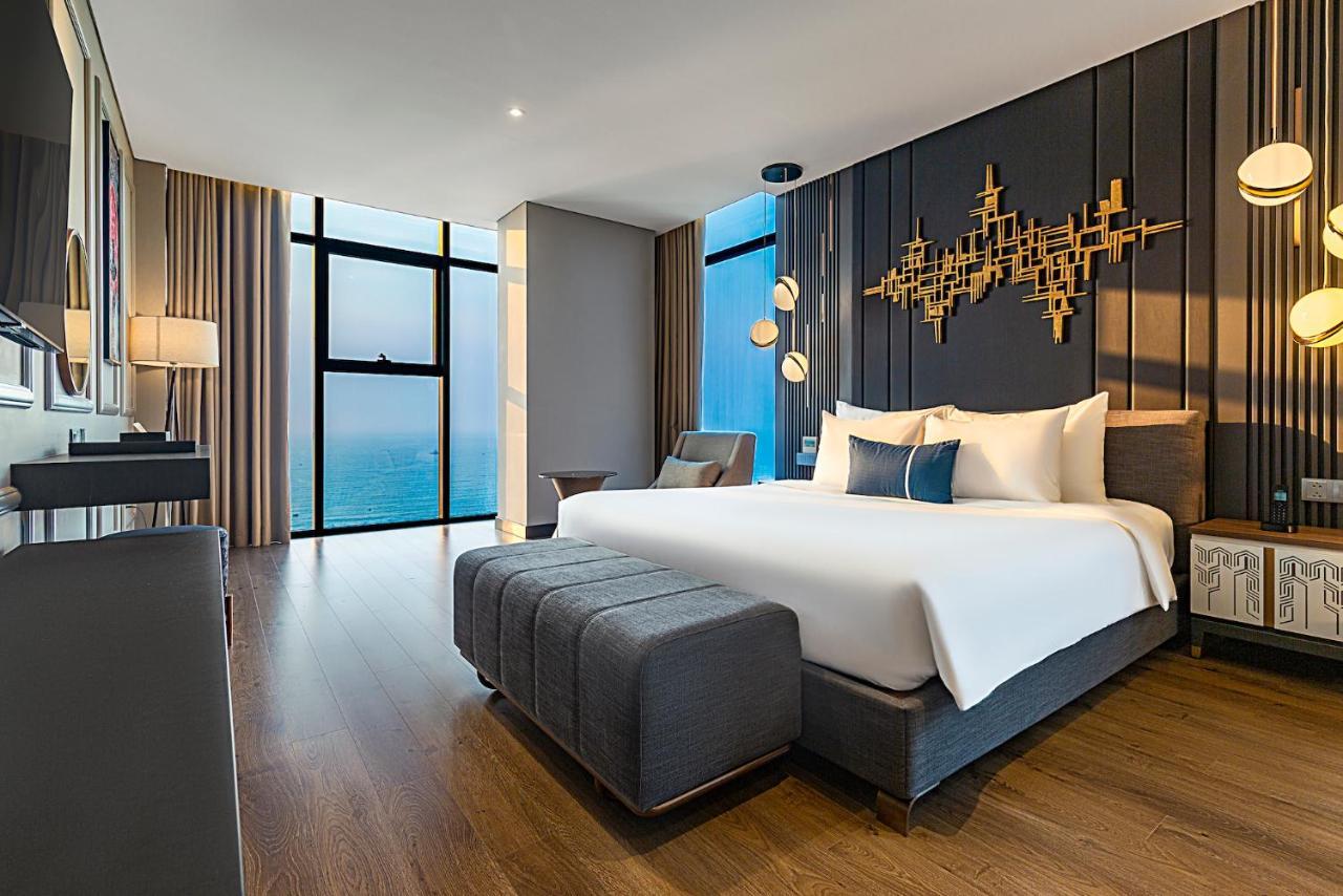 Peninsula Hotel Danang Bagian luar foto