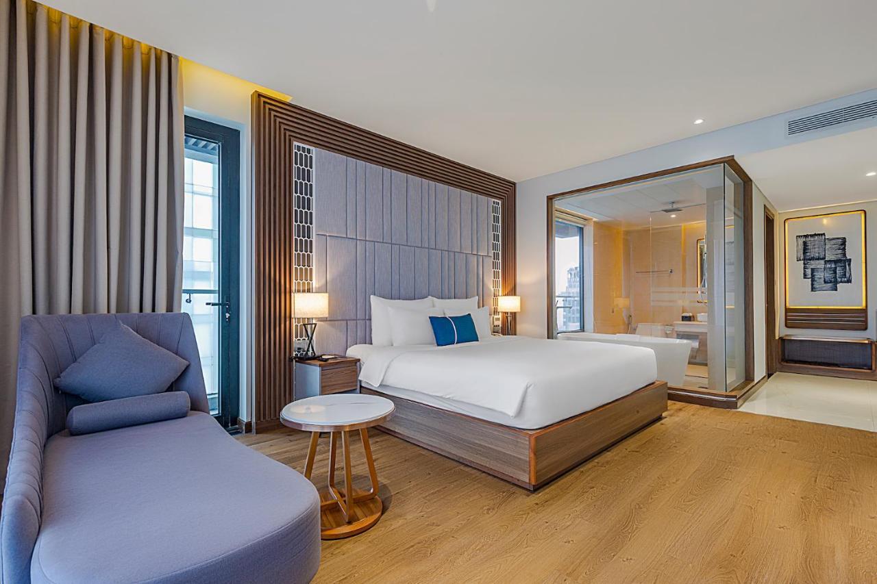 Peninsula Hotel Danang Bagian luar foto