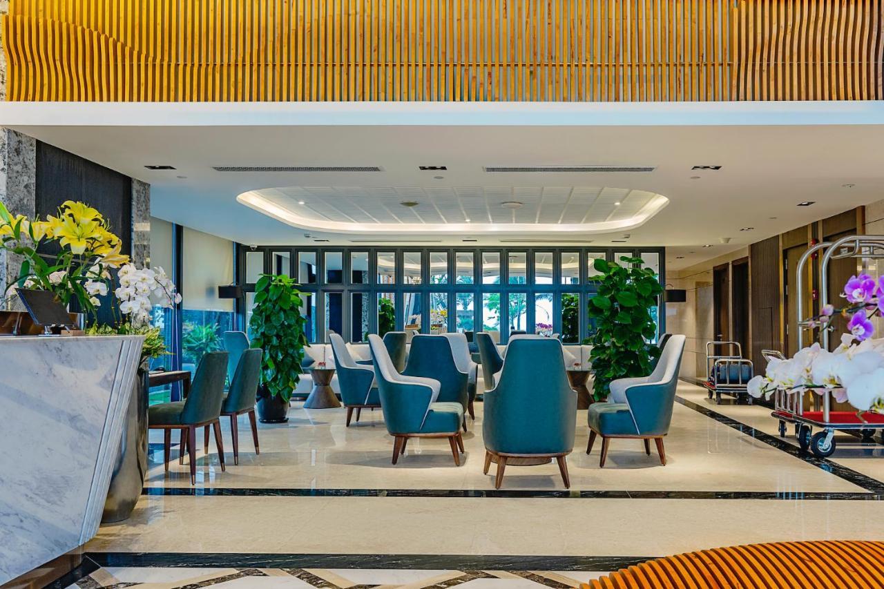 Peninsula Hotel Danang Bagian luar foto